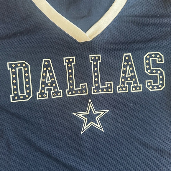 Dallas Cowboys Women’s Navy Bling V Neck Jersey NWT - Picture 4 of 4
